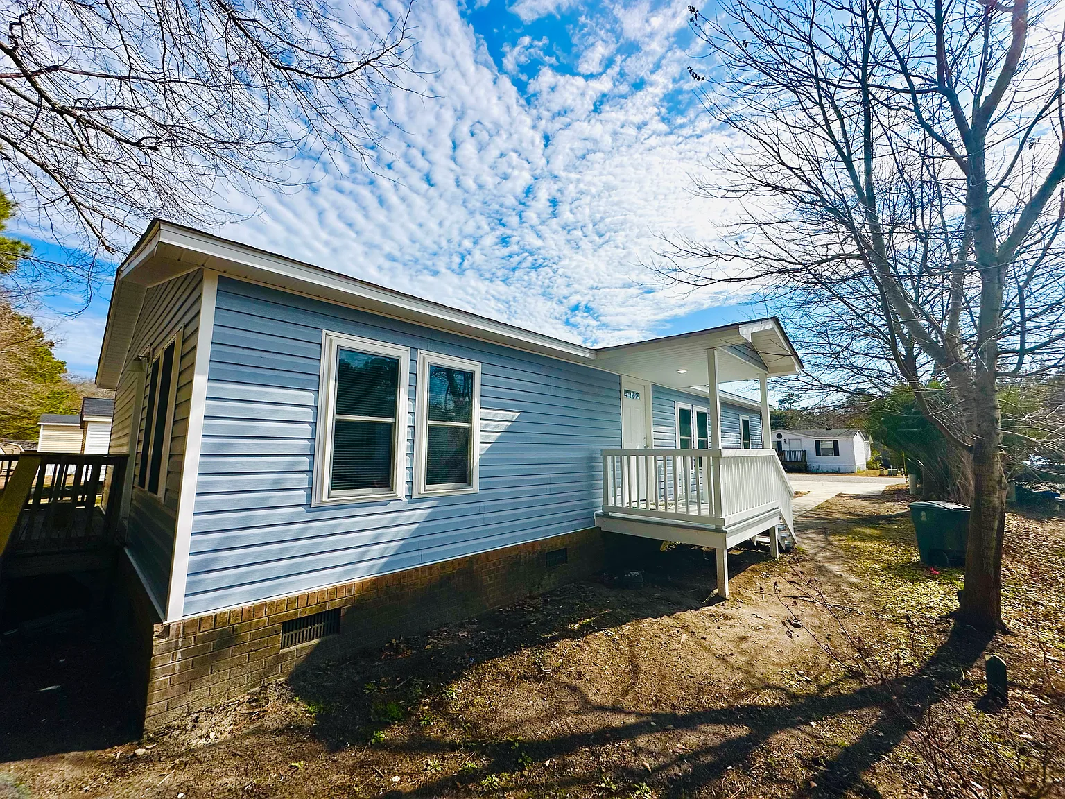 3 bed, 1260 sqft, $1,900 — Photo 2