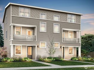 8748 151st St E, Puyallup, WA 98375