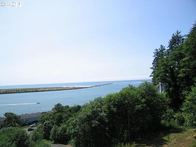 1st image of N Highway 101