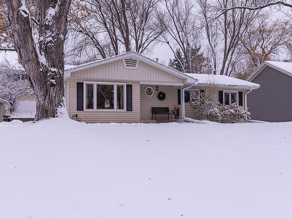 1st image of 5612 Warden Ave