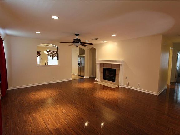 4th image of 225 Katy B Ln