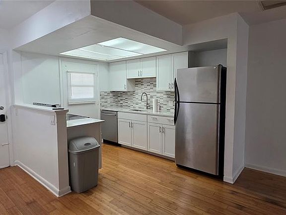5th image of 1433 S Belcher Rd APT C13