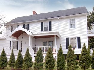 217 Oakland Beach Ave, Rye, NY 10580