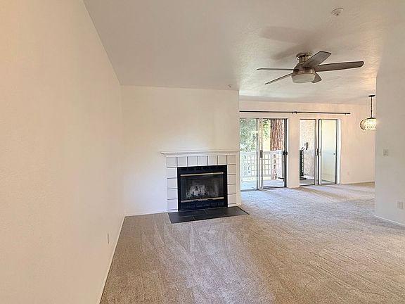 5th image of 2597 Oak Rd APT B