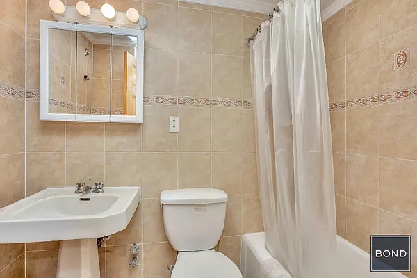 Sold by Bond New York | media 12