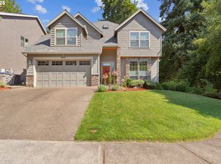 8801 SW Scheckla Dr, Tigard, OR 97224
