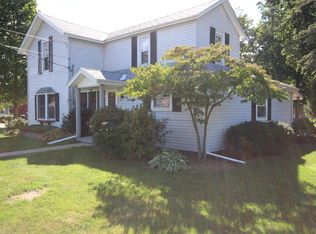 118 Wayland St, Vicksburg, MI 49097