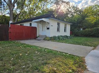 1470 E Pearl Ave, Hazel Park, MI 48030