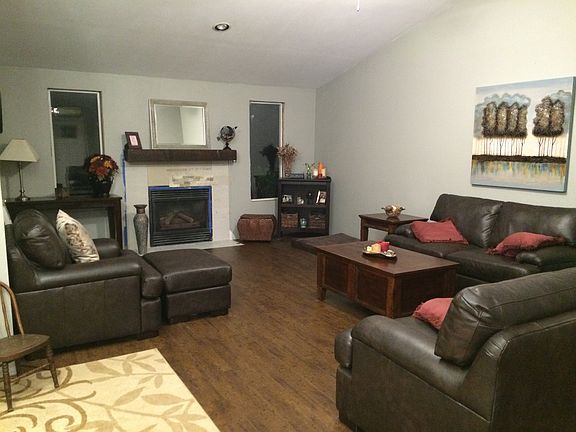 2nd image of 624 Rockwood St SE