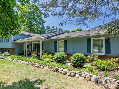 2518 N Madrono Ct, Ann Arbor, MI, 48103