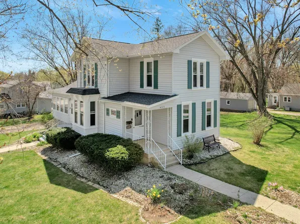 403 W Main St, Evansville, WI 53536