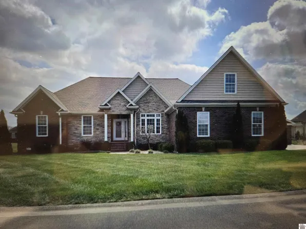 385 Cimarron Way, Paducah, KY 42001