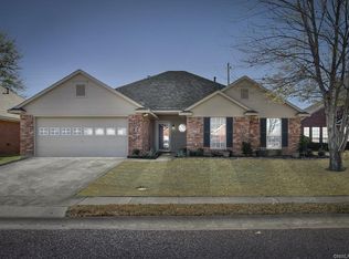5904 Midland St, Bossier City, LA 71111