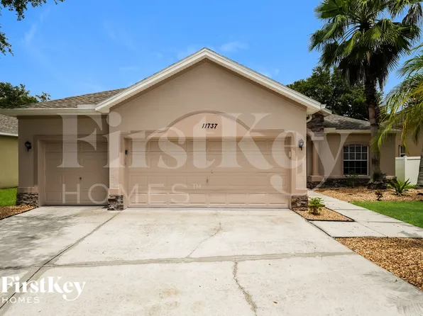 11737 Summer Springs Dr, Riverview, FL 33579
