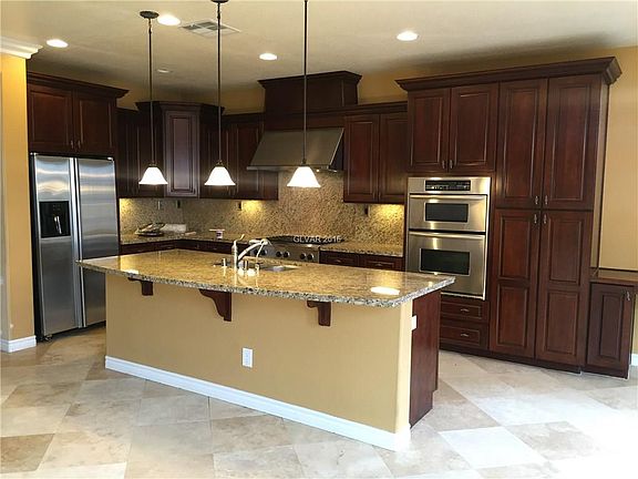 2nd image of 808 Veramar Ct #0