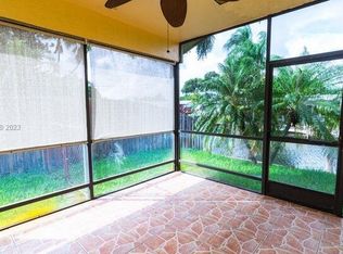 2627 Coolidge St, Hollywood, FL 33020