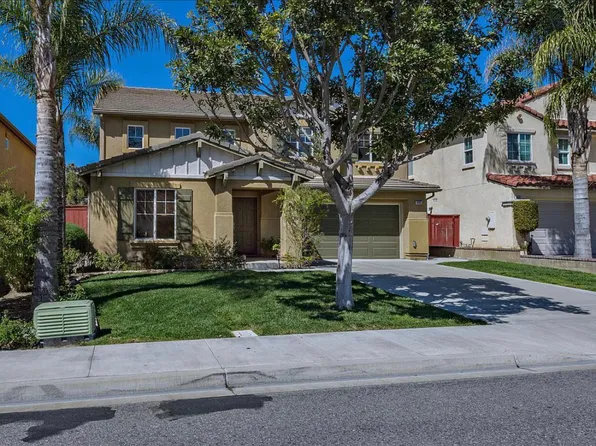 1045 Manteca Dr, Oceanside, CA 92057