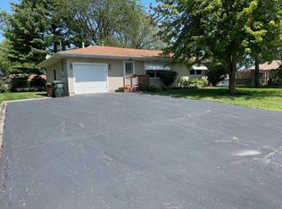 125 Inner Ct, New Lenox, IL 60451