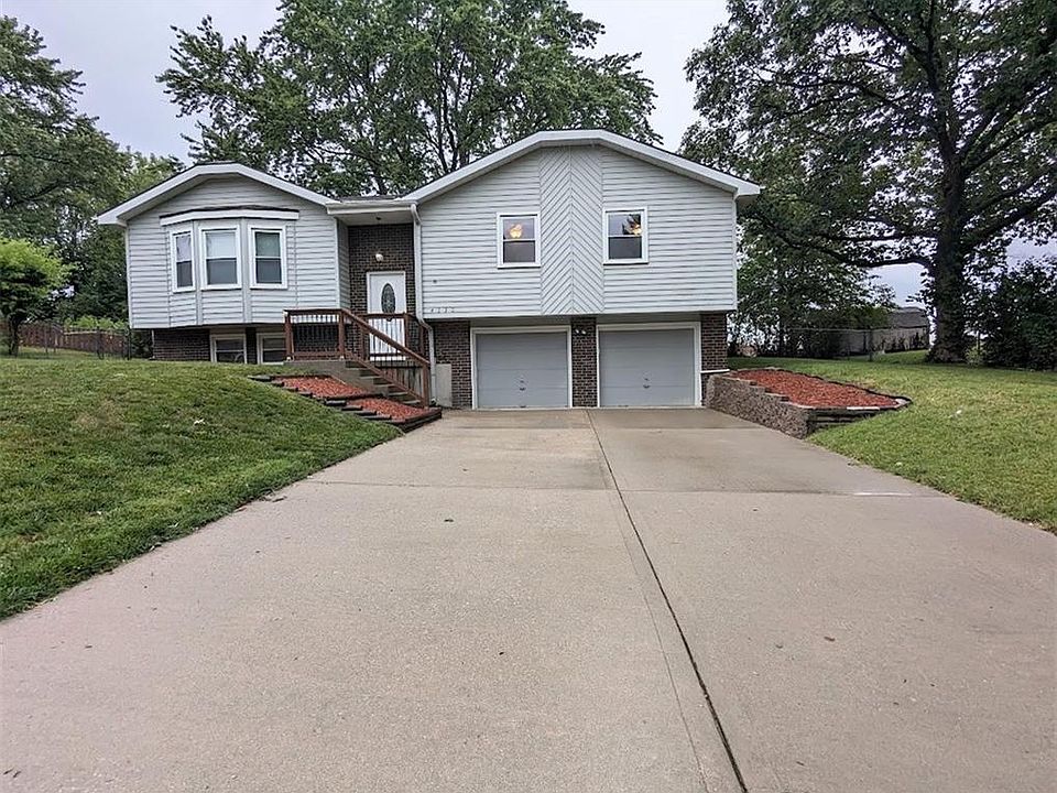 1st image of 4230 N 109th Ter