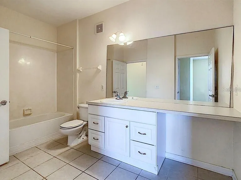 6434 Cava Alta Dr #304 — Photo 32