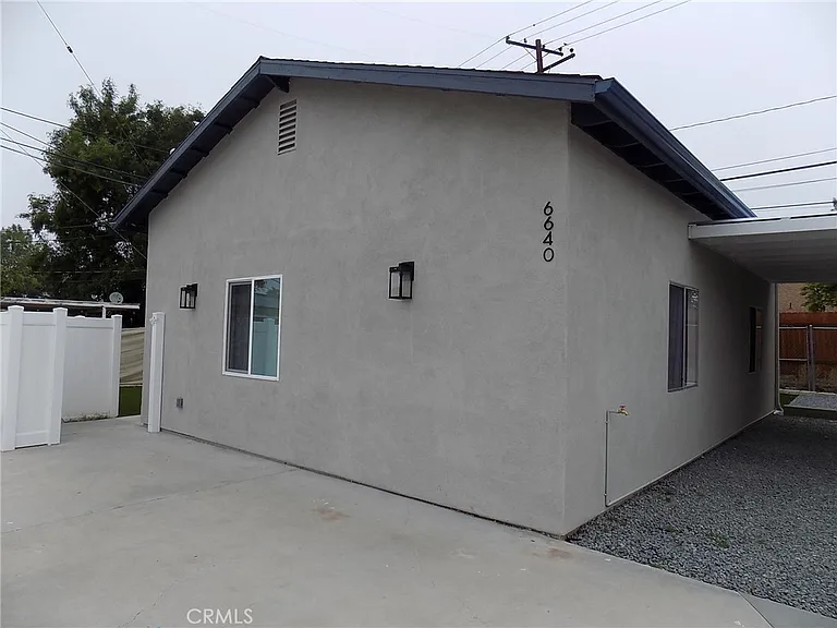 6640 Lake St — Photo 2