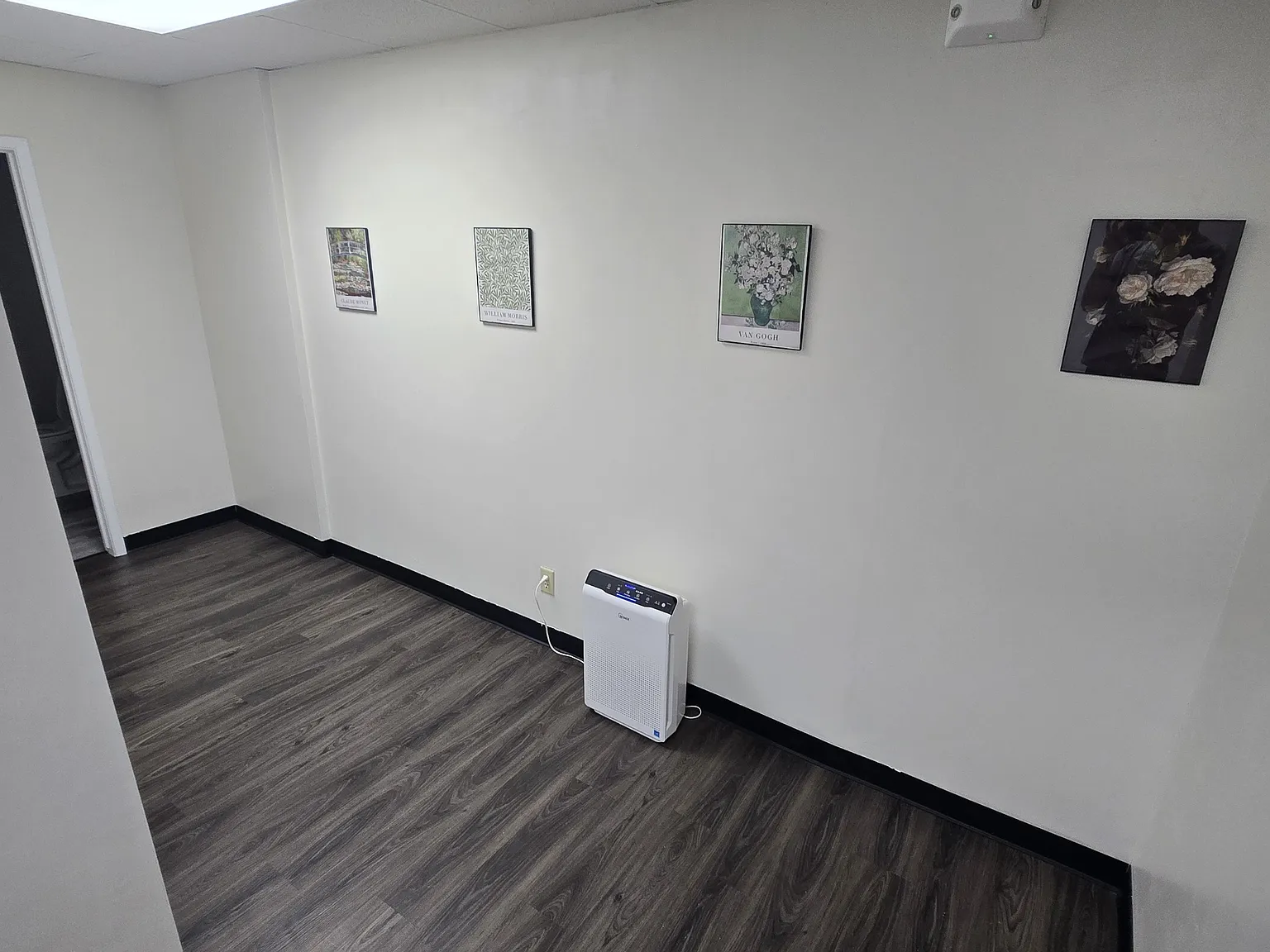 815 Office Park Road - #09 — Photo 2