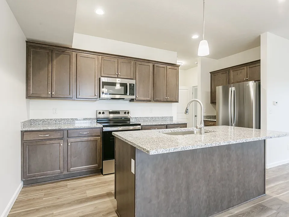 Fourmile Creek Apartments and Townhomes