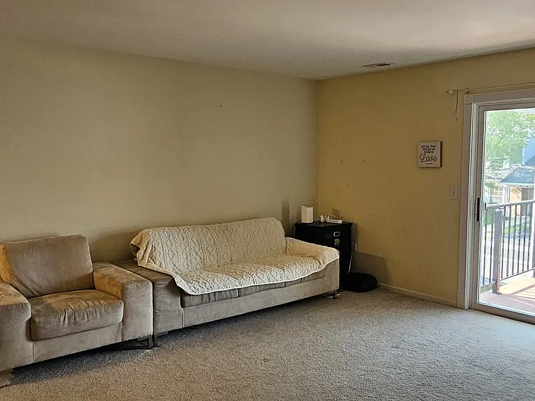 893 Golf Course Rd #8 — Photo 2