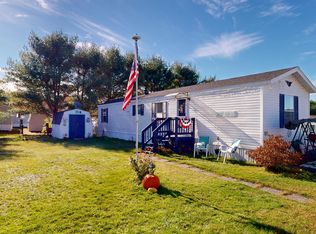 18 Dunlop Ave, Mechanic Falls, ME 04256