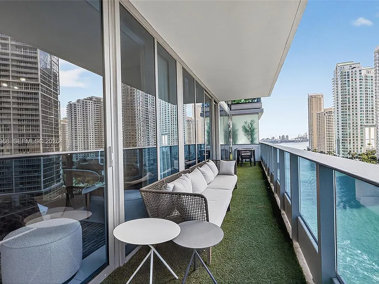 200 Biscayne Boulevard Way #1108 — Photo 38