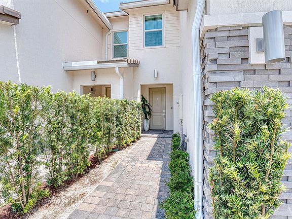4th image of 4352 Veleiros Avenue #4352