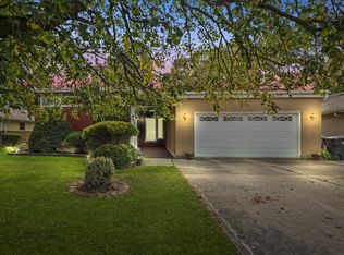 943 E 164th Ct, South Holland, IL 60473