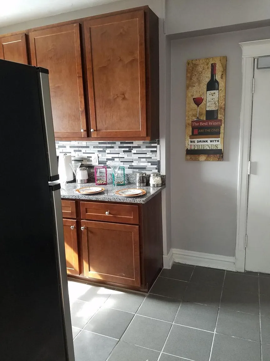4515 Maryland Ave #201 photo 1
