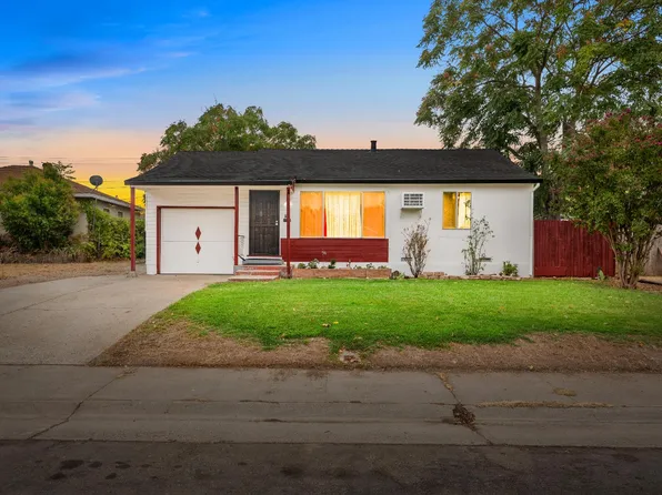 214 Bay Dr, Sacramento, CA 95815