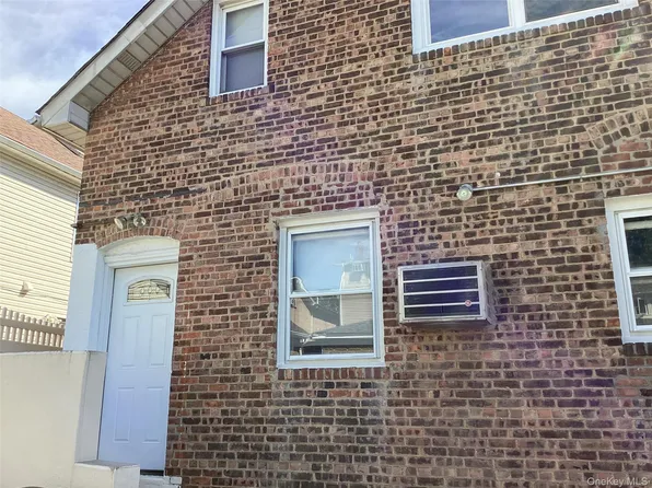 6125 185th St, Fresh Meadows, NY 11365