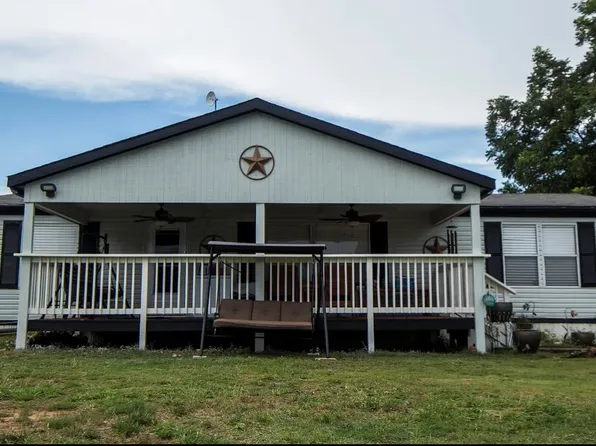 128 Finneyoaks Ln, Weatherford, TX 76085