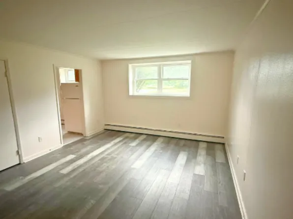 23 Village Pl APT 1, Ithaca, NY 14850