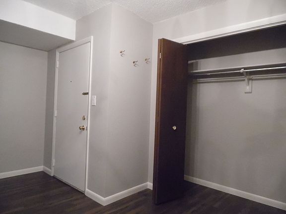 5th image of 267 N 8th St APT 4