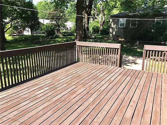 4th image of 505 W 89th St
