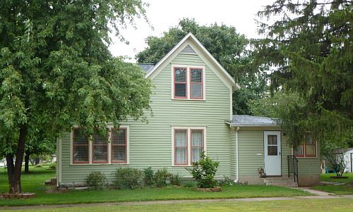 1307 6th Avenue, Windom, Mn 56101