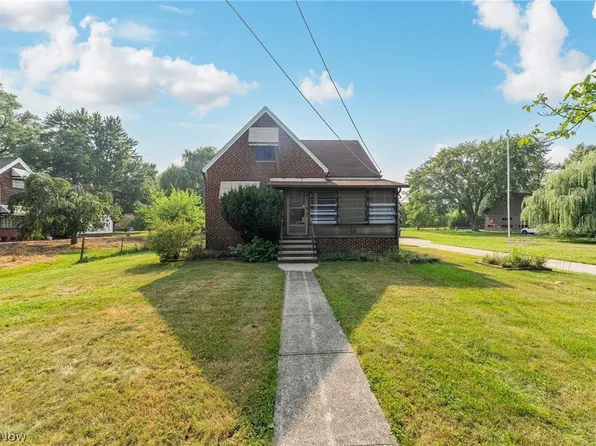 4290 Dover Center Rd, North Olmsted, OH 44070