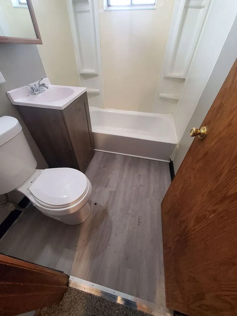 8230 W Villard Ave. (4 Unit) — Photo 4