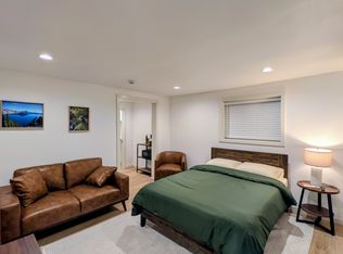 930 SW 95th Ave #7, Portland, OR 97225