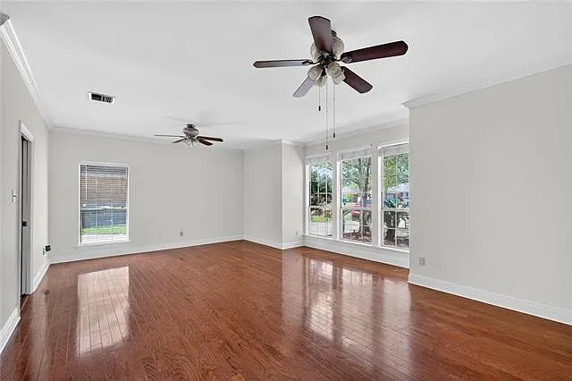 891 Cross Gates Blvd — Photo 7