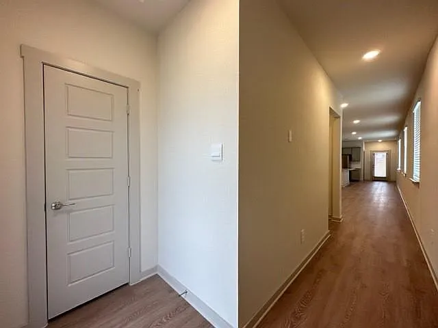 1316 Plymouth Rd — Photo 4