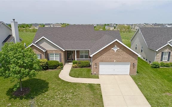 4th image of 713 Willow Spring Hill Dr