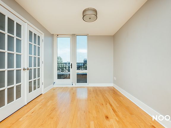 3rd image of 115 Erasmus St APT 55