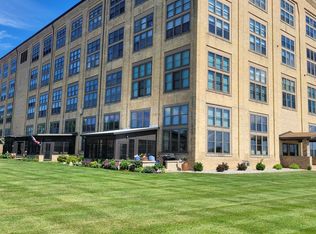 1545 Arboretum Dr APT 128, Oshkosh, WI 54901