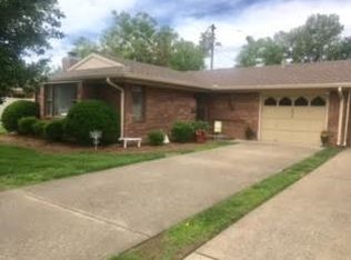 3024 Sterling Ct, Owensboro, KY 42303