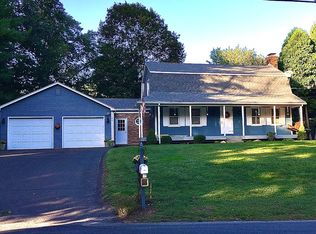 186 Barry St, Feeding Hills, MA 01030